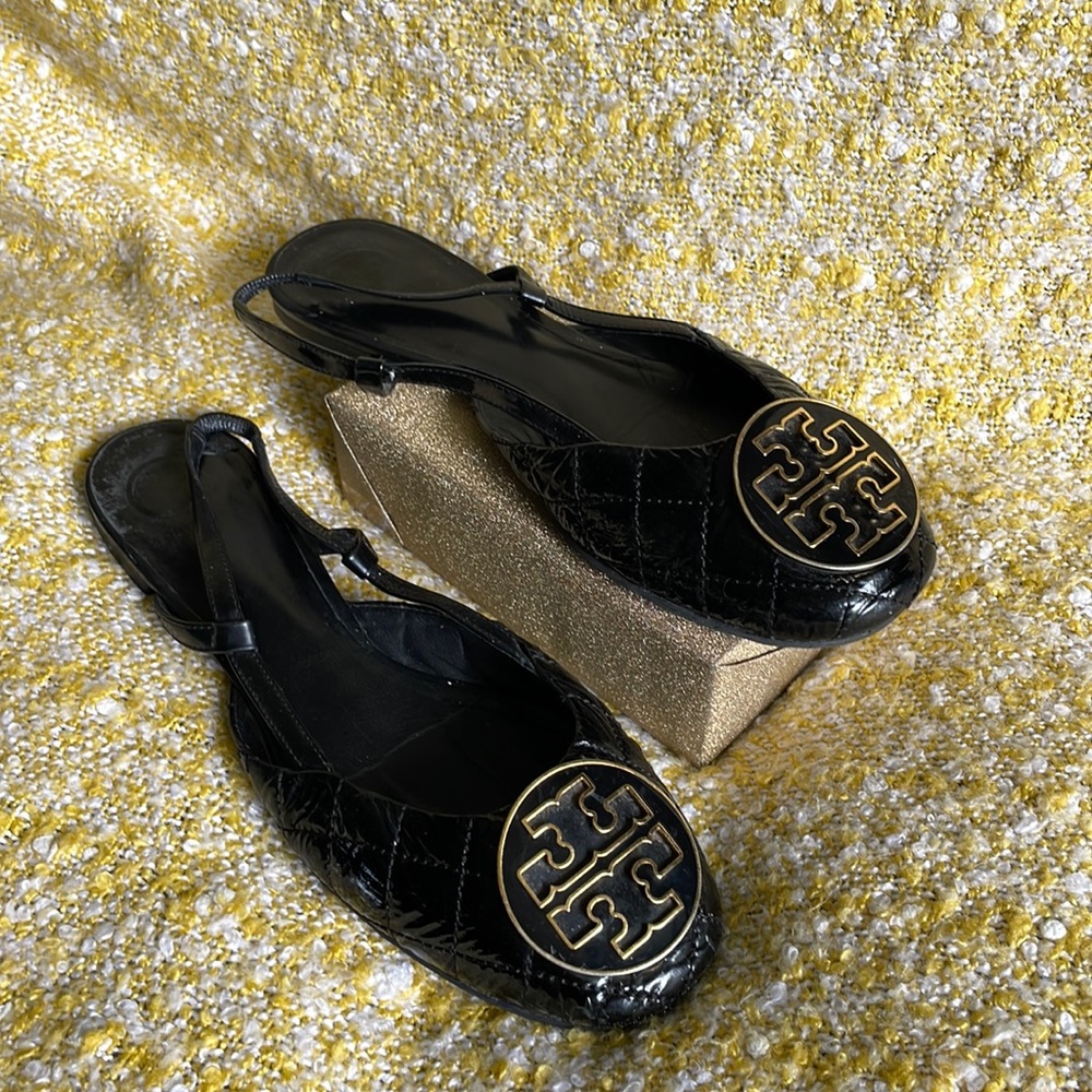 Tory Burch Black Patent Leather Logo Slingback Flats with Gold Emblem